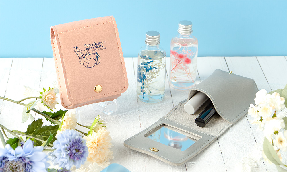 ４７５ 美品 ピーターラビット 薄紫色 トリオ ティー カップ&ソーサー プレート 4客 ディアゴスティーニ スクリューボトル&frasl;ピーターラビット(TM)｜アフタヌーンティー